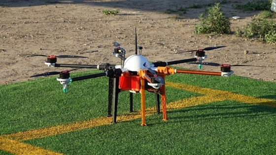 Exercício de Treinamento de UAV Multirotor Personalizado Multifuncional para Aplicações Agrícolas