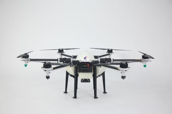 Drone de pulverização de culturas de 10L com altitude mínima e raio de operação remoto