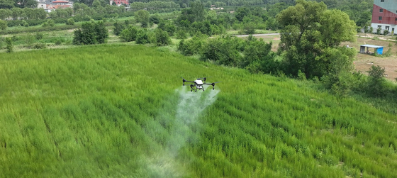 Drone de grande carga útil de pulverização agrícola